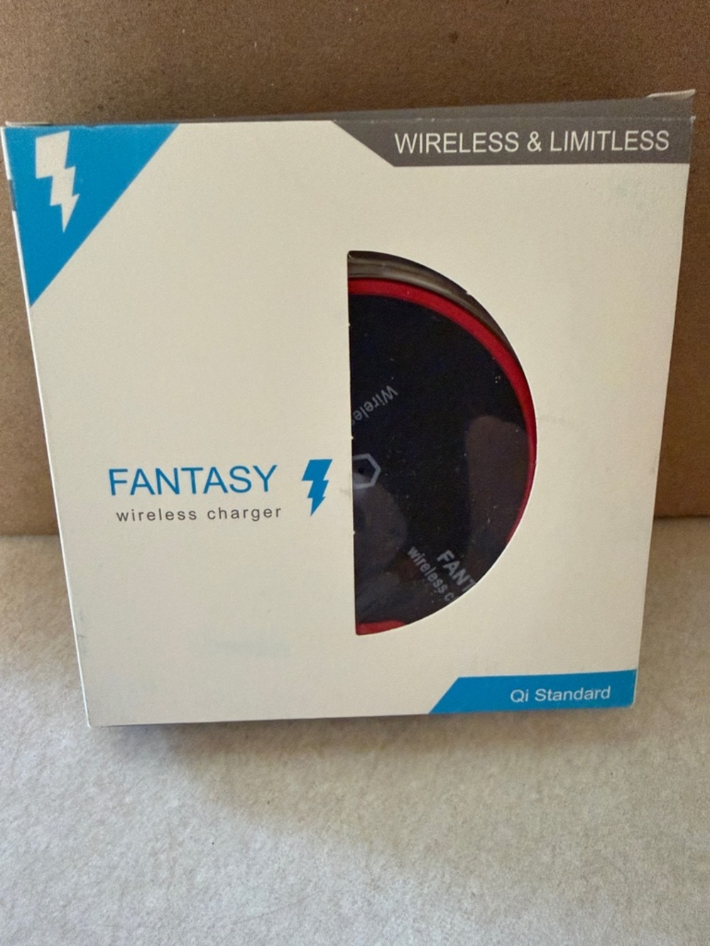 FANTASY Wireless Qi Standard Charger - NEW